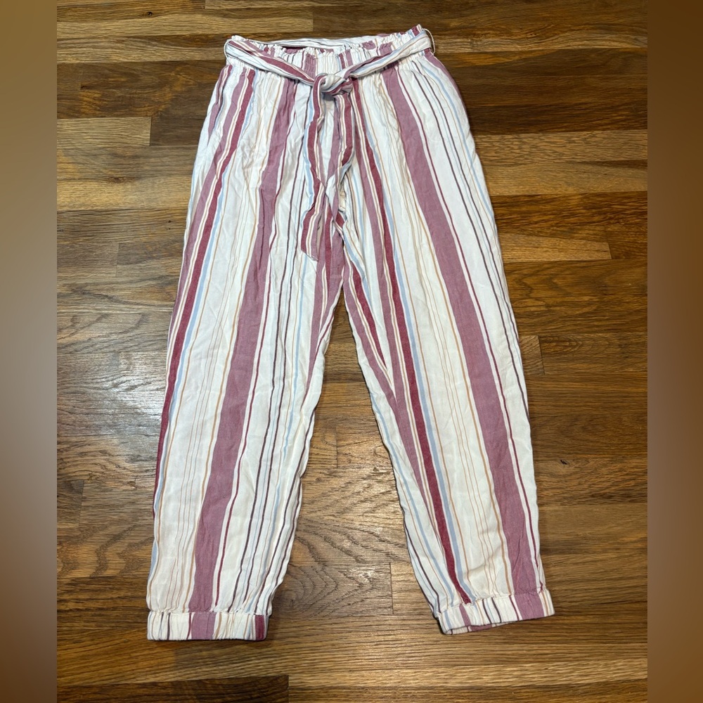 AMERICAN EAGLE pull on striped pants